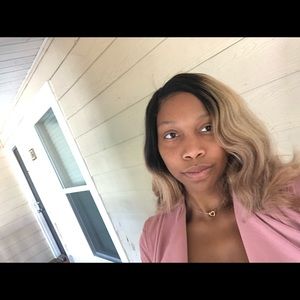 Meet your Posher, Allana